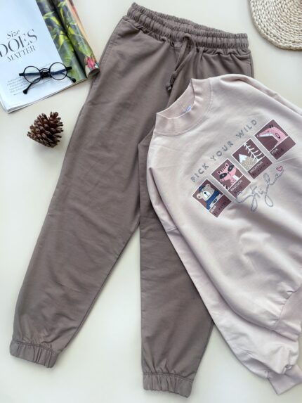 ست بلوز باکسی و‌ شلوار جاگر